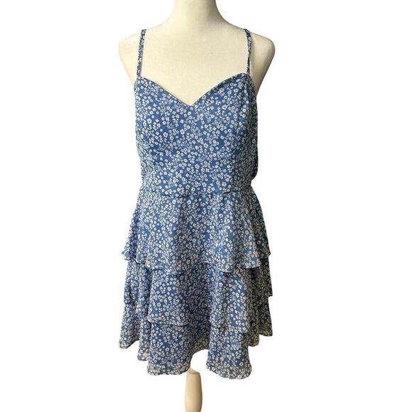 The General Good Floral Dress Size Medium - Picture 1 of 5